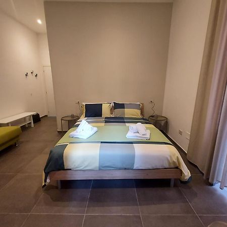Philia Appartement Salerno Buitenkant foto